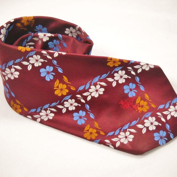 Vintage Necktie Weinstock's by Shiaparelli - Picture 5 of 5